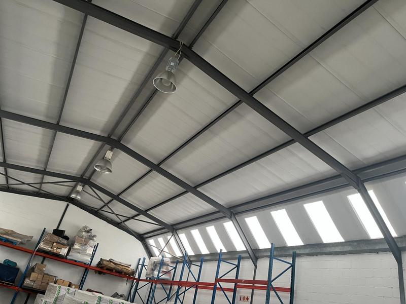 To Let Commercial Property for Rent in Montague Gardens Western Cape